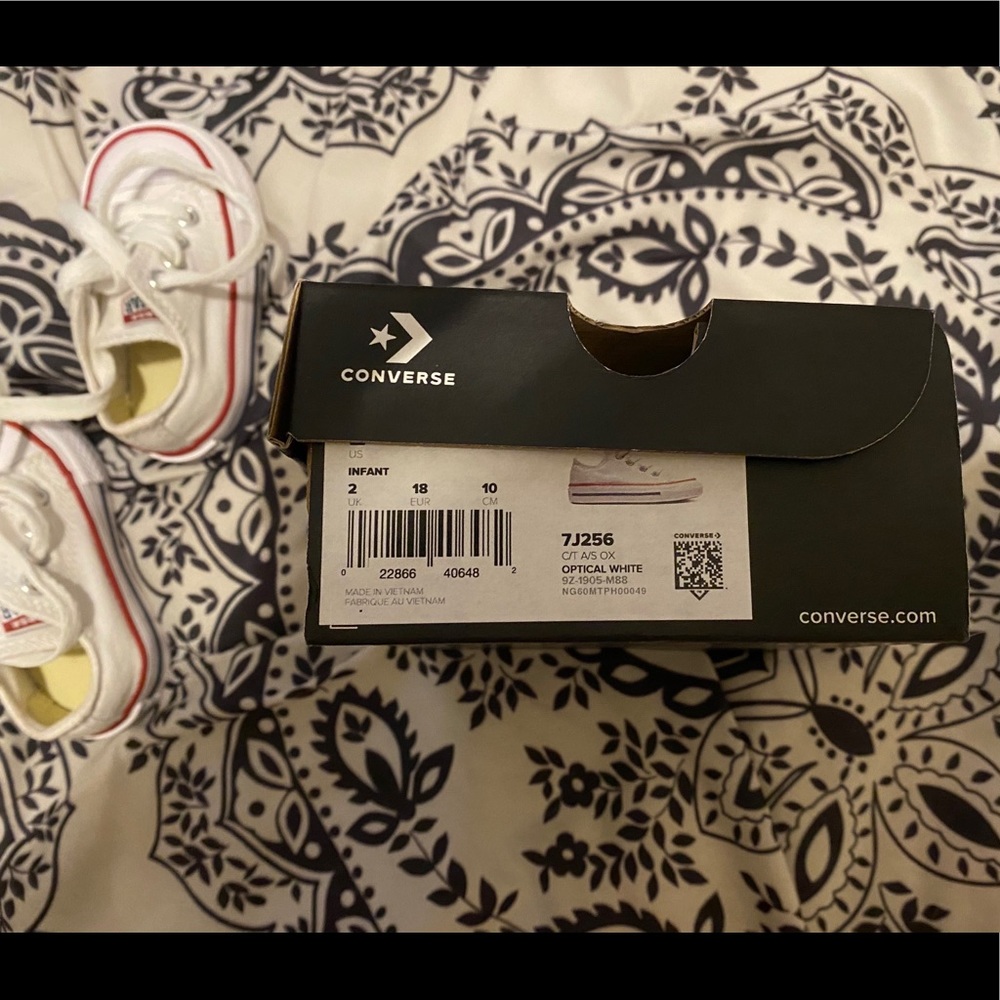 Baby converse